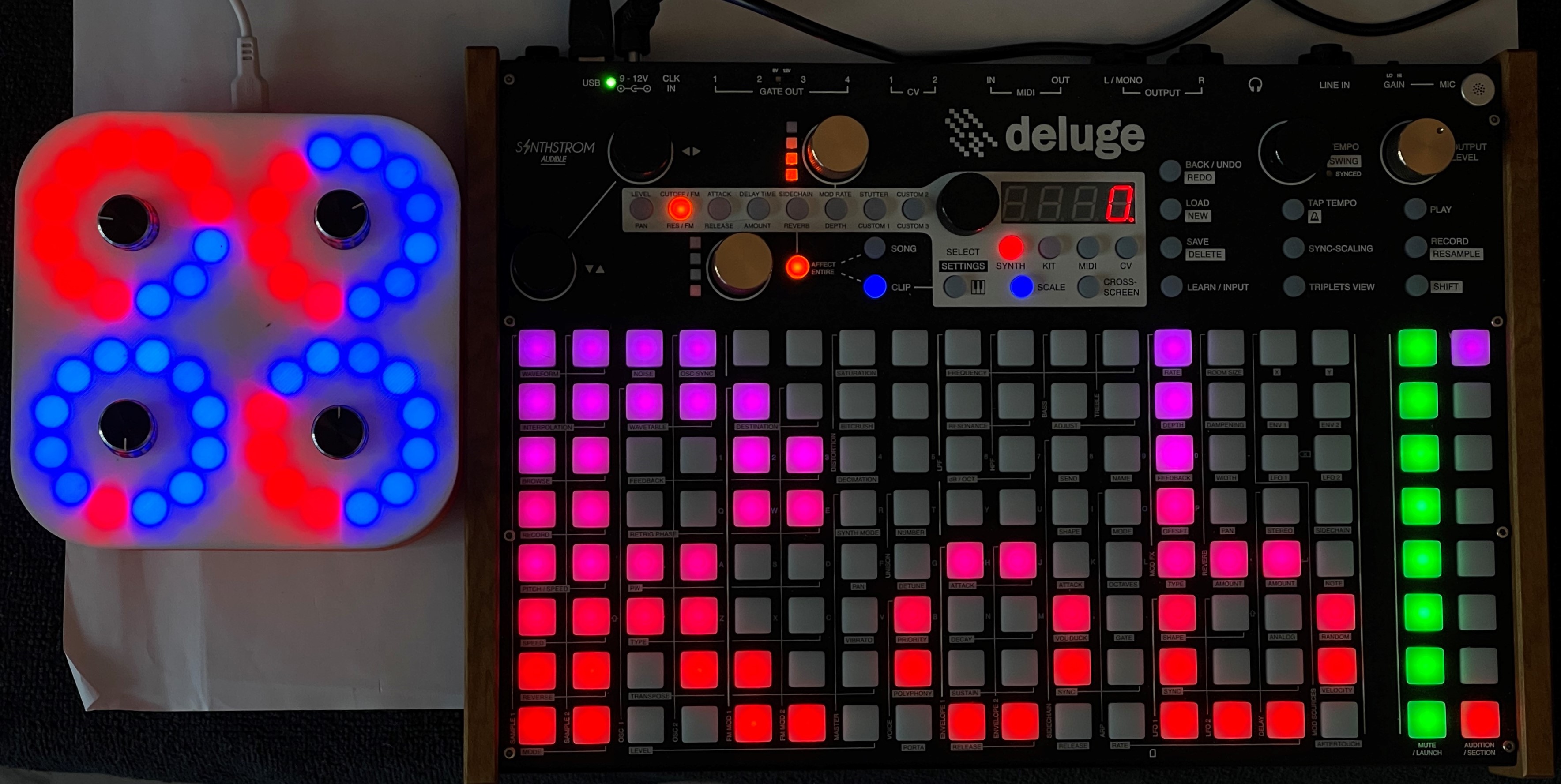 Crackers controller with Synthstrom Deluge