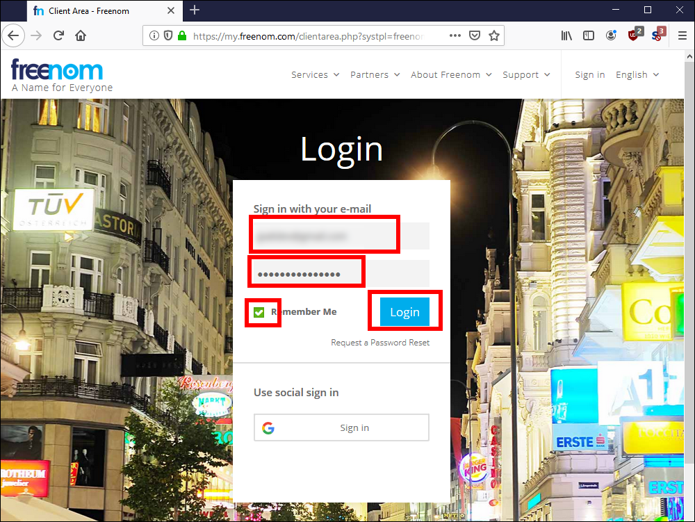 Freenom login